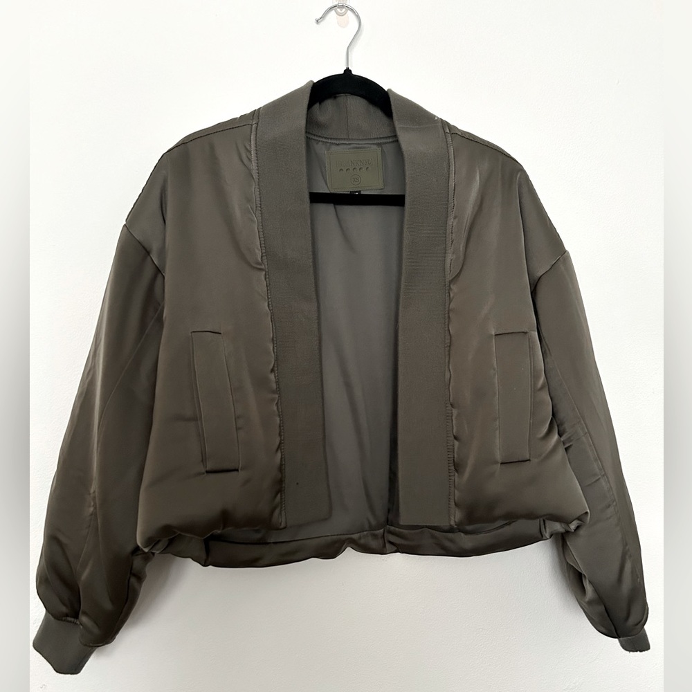 Beautiful BLANK NYC satin puffer jacket. Size XS. Excellent condition.